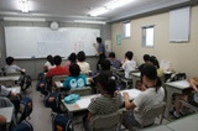 成基学園 コスモ（亀岡）の教室画像3
